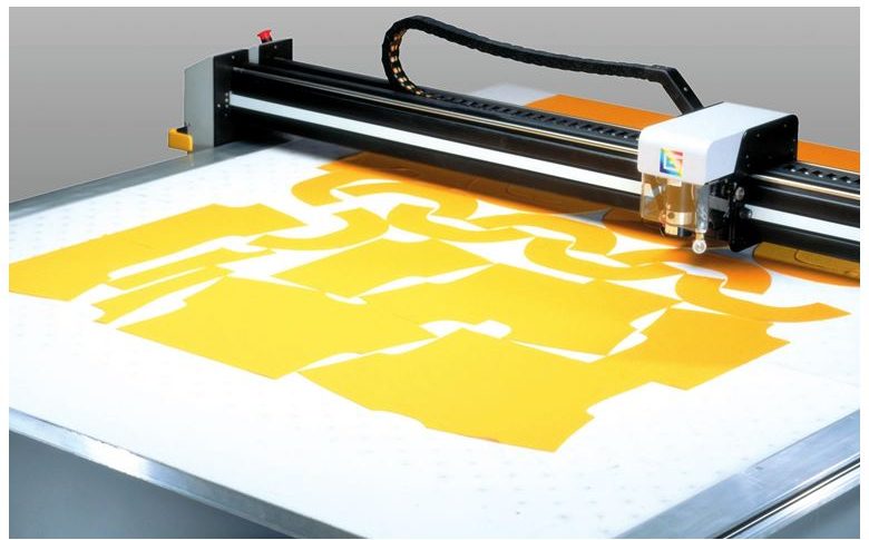 DCS 1500 Gerber Cutter